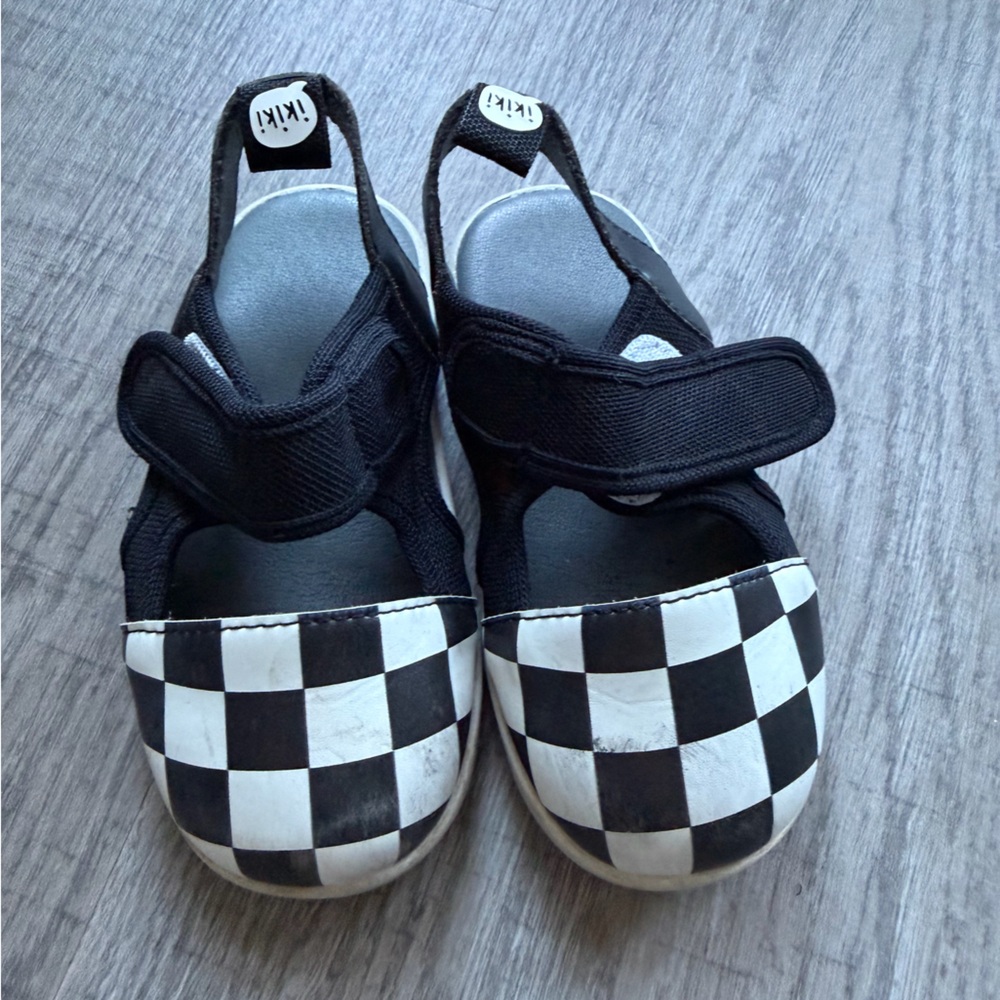 ikiki Kids Checkered Black and White Shoes